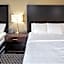La Quinta Inn & Suites by Wyndham Anaheim Disneyland