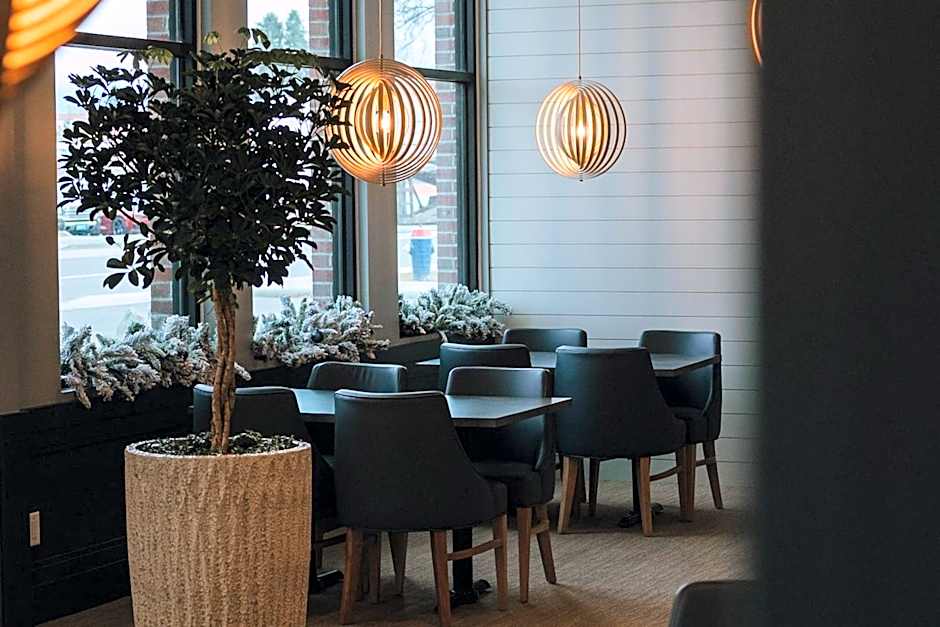 Four Points by Sheraton Penticton at the Convention Centre