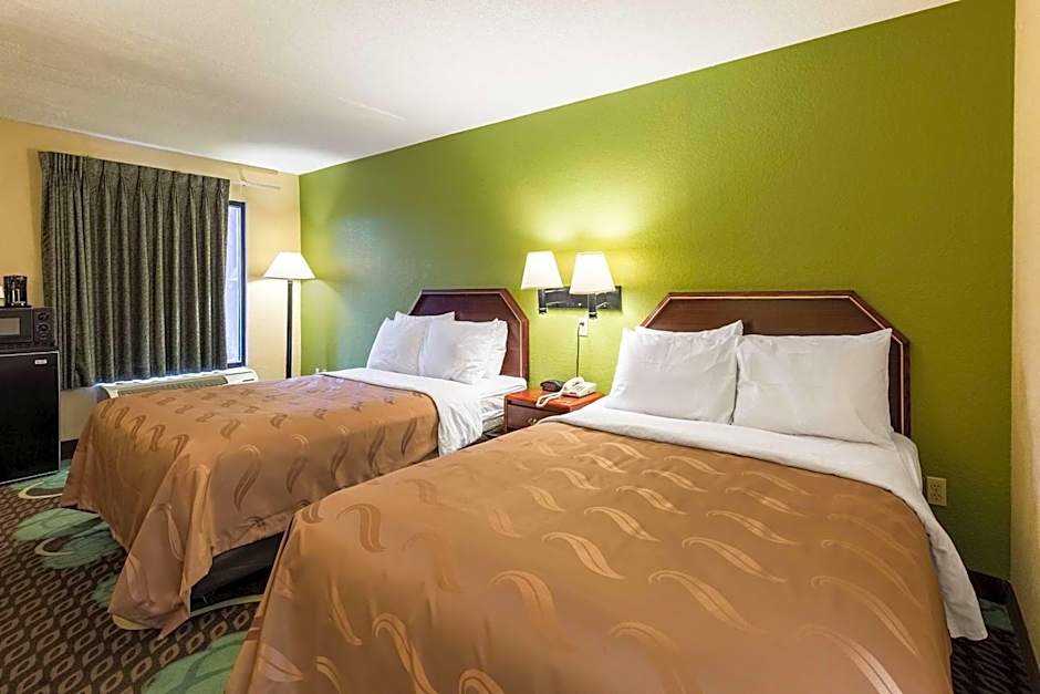 Quality Inn 