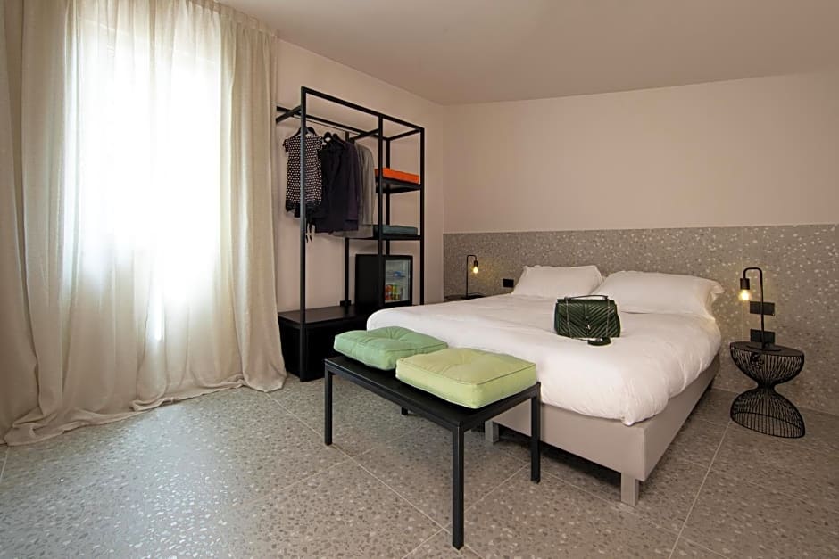 Elide Design Hotel