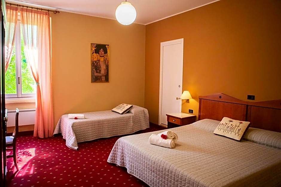 Hotel Milano Pool & Garden