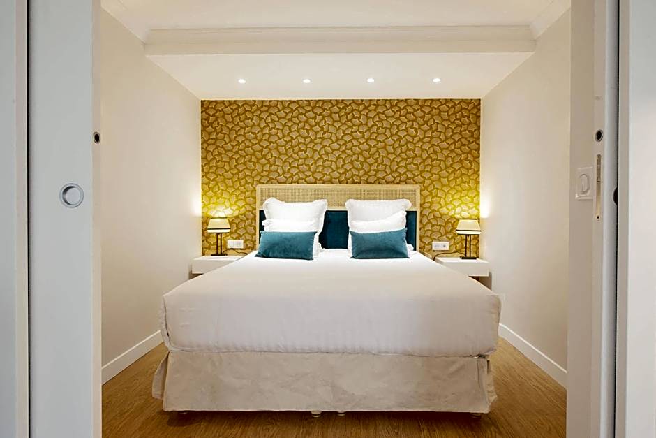 Hotel Des Batignolles