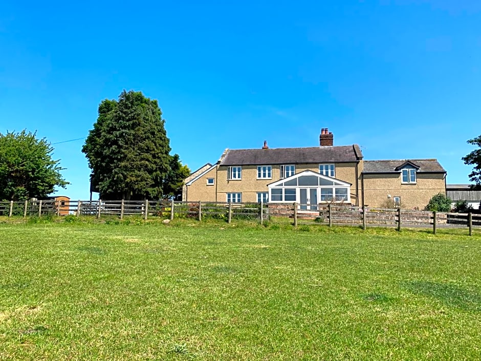 Farmhouse studio near Shrewsbury
