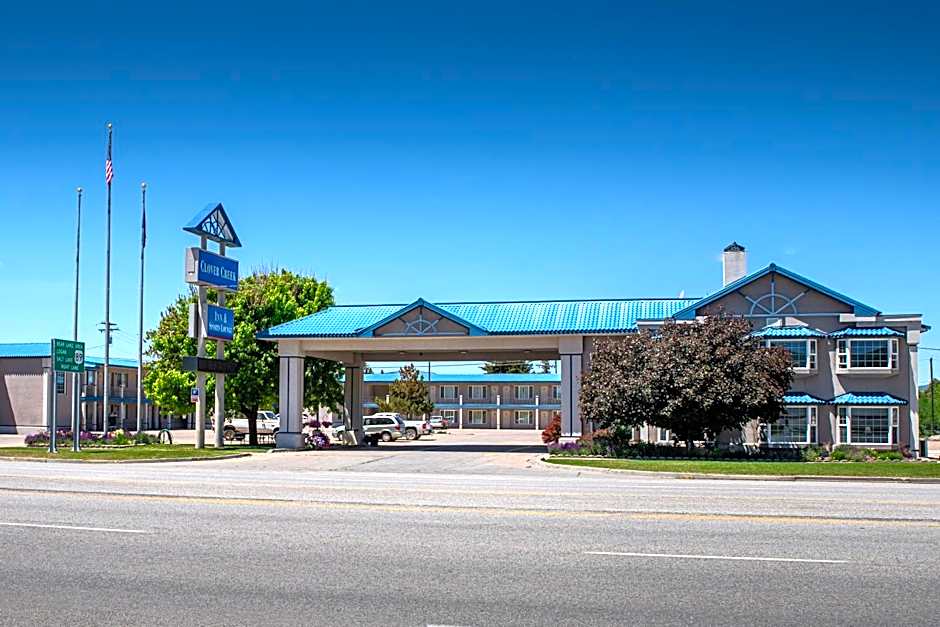 Clover Creek Inn
