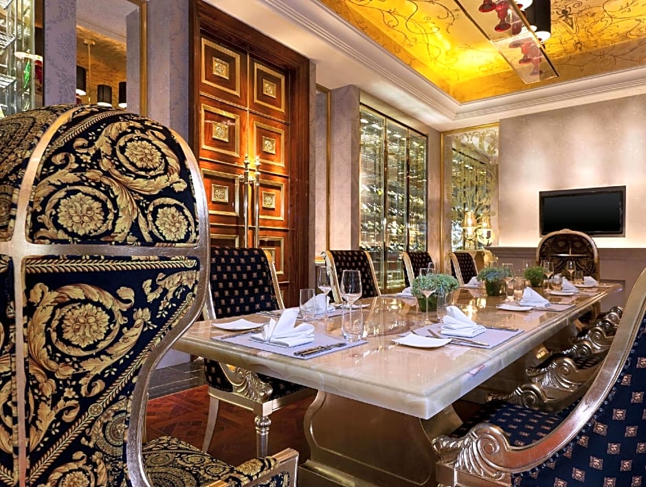 Sheraton Chongqing Hotel