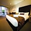 Sandown Regency Hotel & Apartments