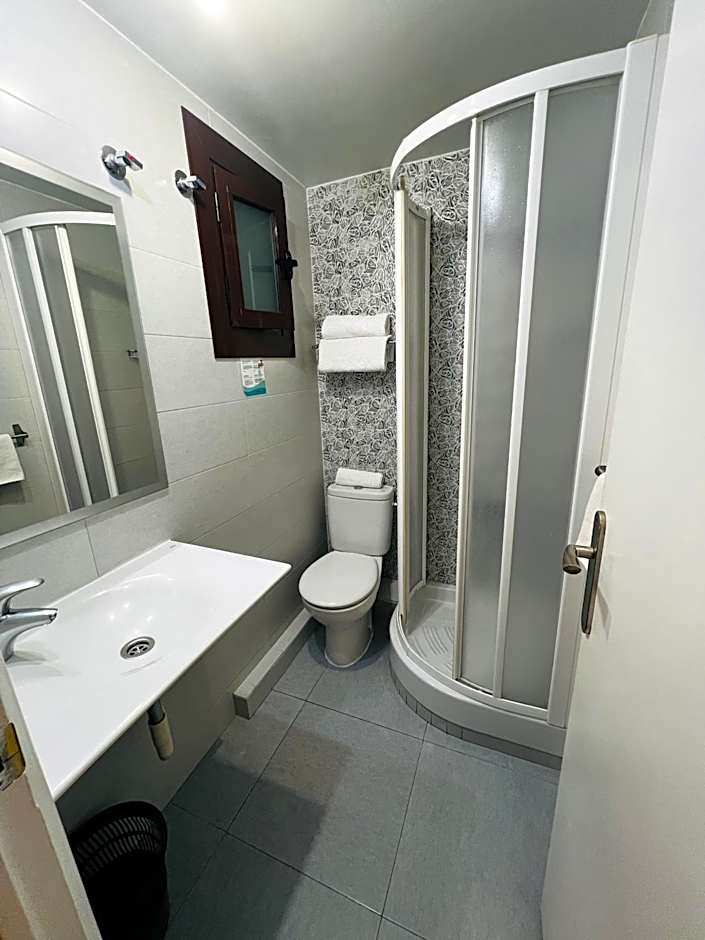 Ciudad Condal Hostal - Paseo de Gracia