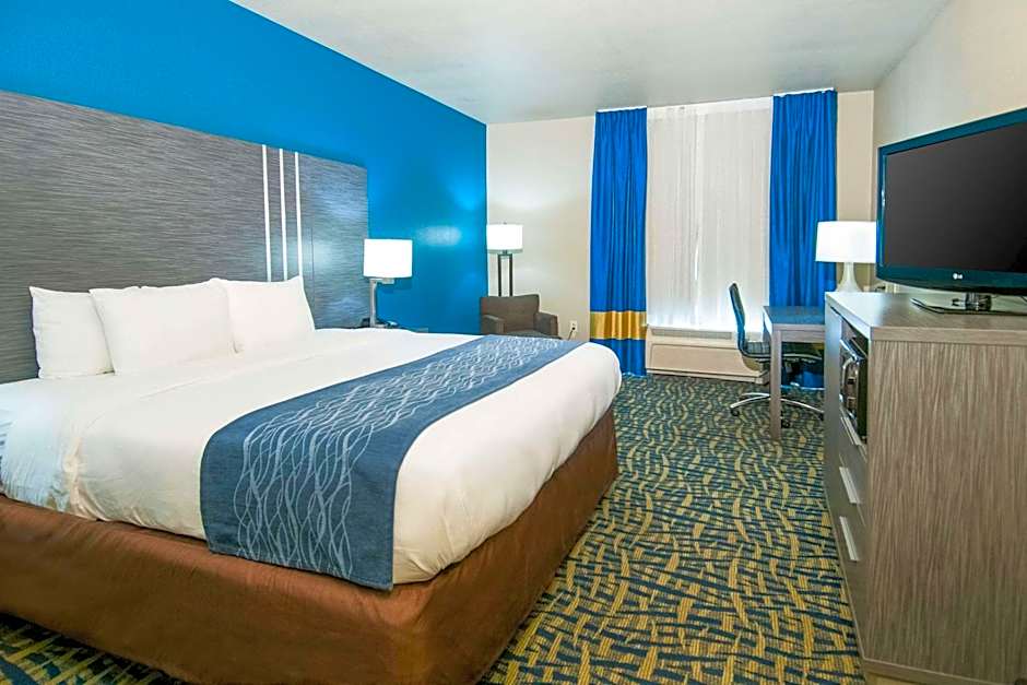 Comfort Inn & Suites Pauls Valley - City Lake