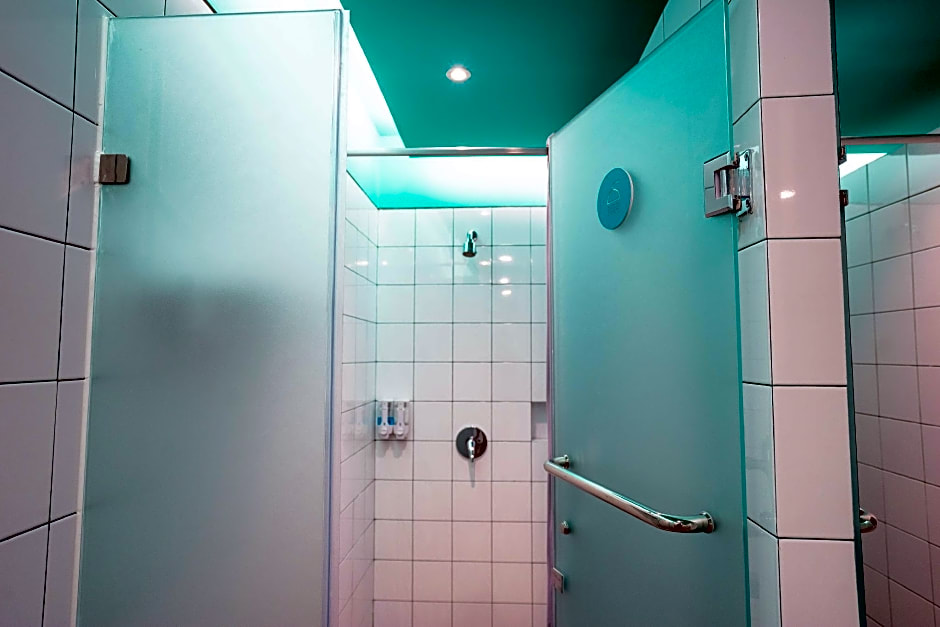 Bobopod Alun-Alun, Bandung