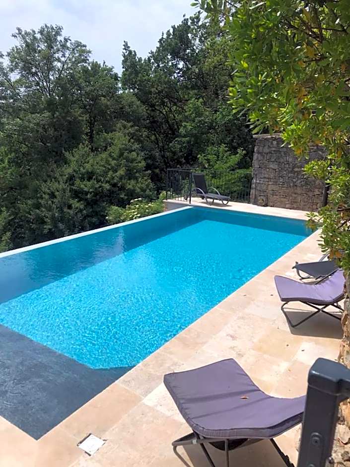 Travers de Pechméjà