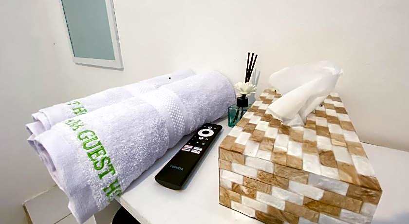 Kana Guest House Mitra RedDoorz