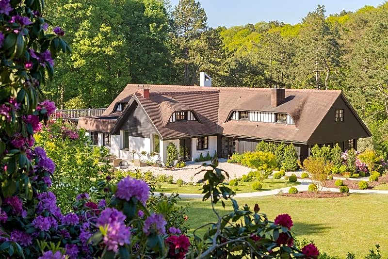 Hotel Spa Les Pins De César