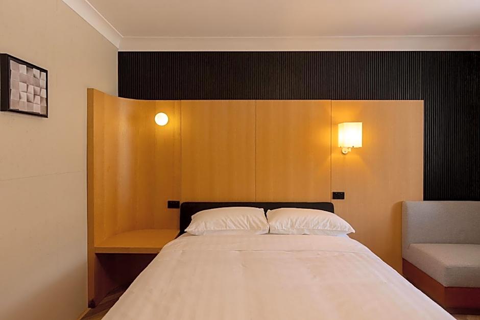Matthew Flinders Motor Inn