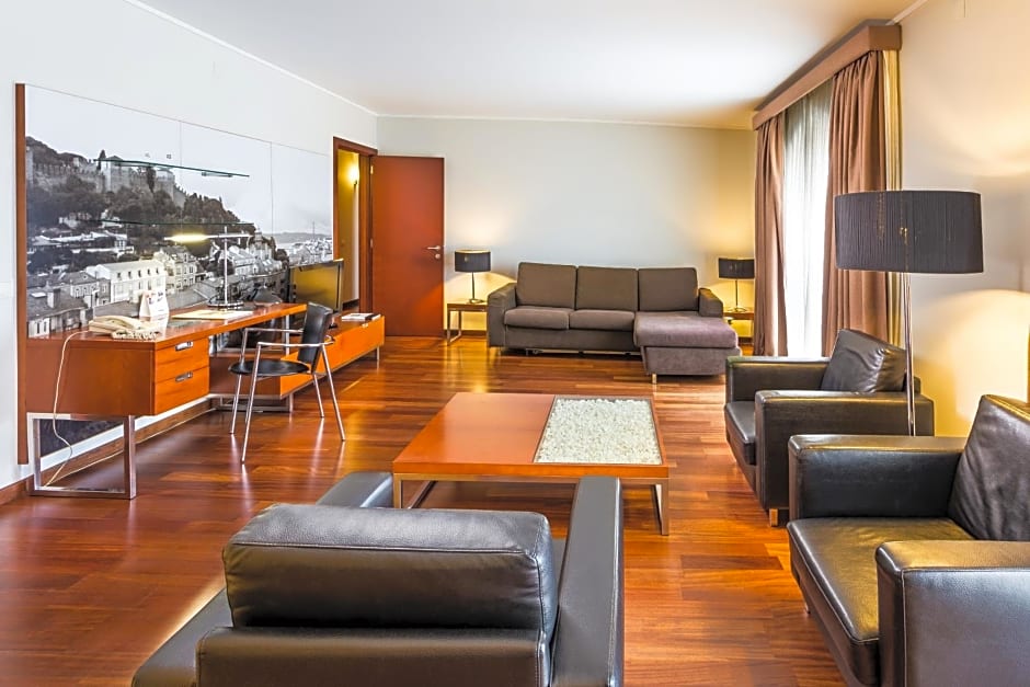 Legendary Lisboa Suites