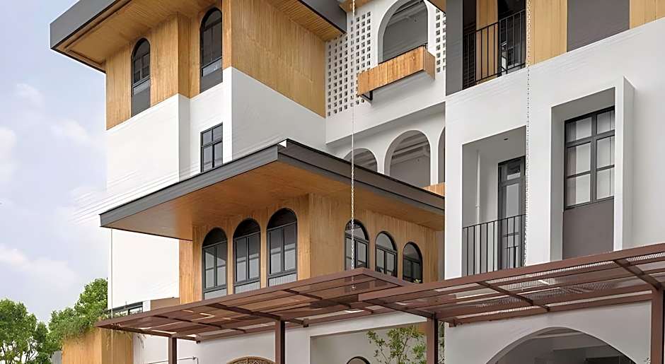 The Motifs Eco Hotel