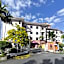 Y Hotel