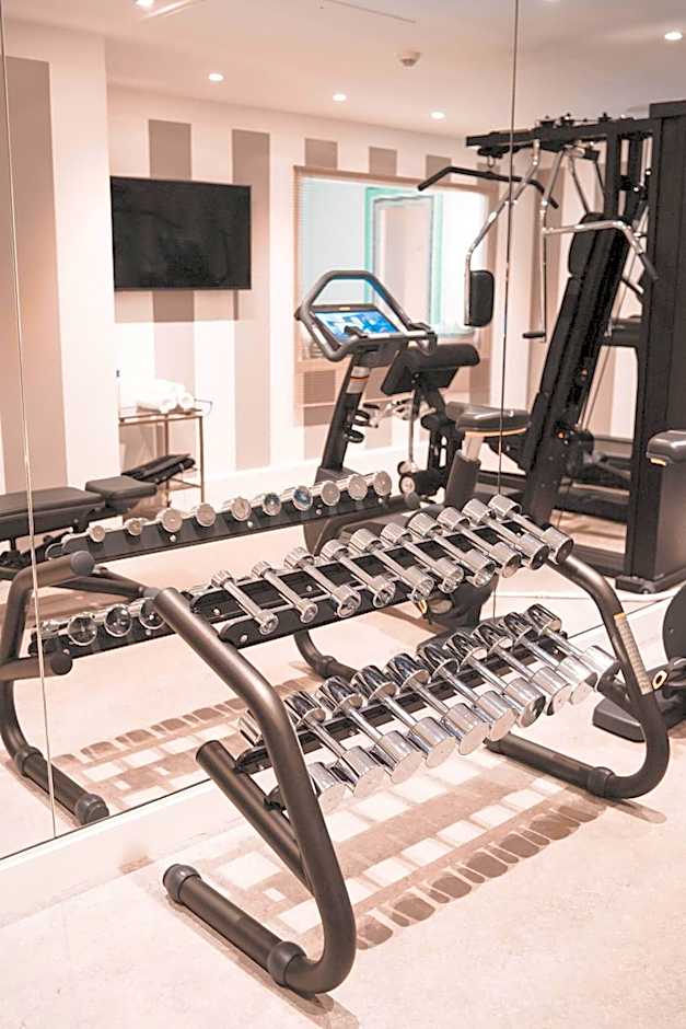 Hôtel Eiffel Blomet