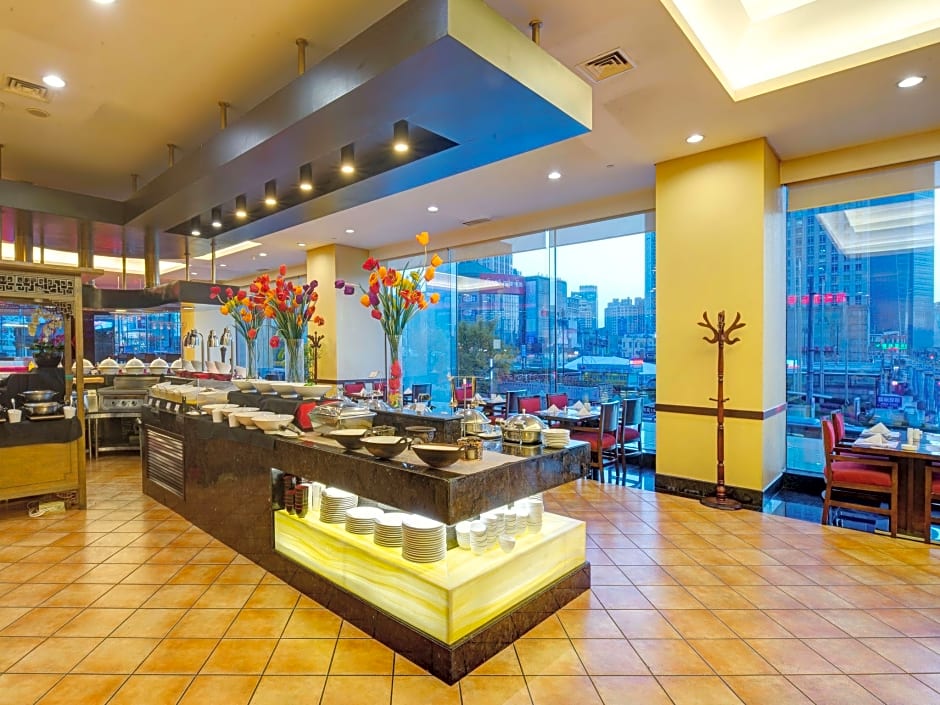 Dalian Grand Continent International Hotel