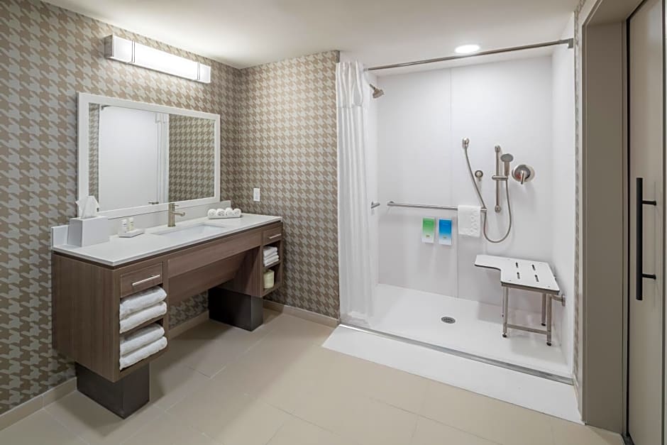 Home2 Suites By Hilton Jacksonville Airport