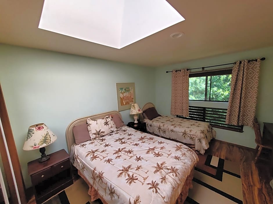 A Beautiful Edge of the World Bed & Breakfast