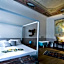 Soprarno Suites