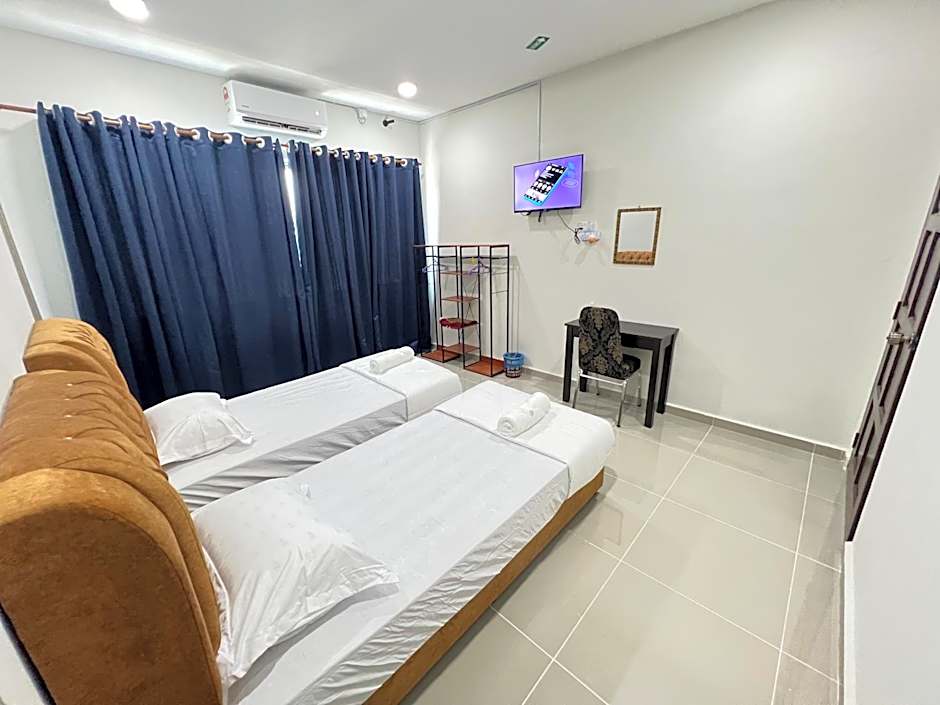 TAMU ROOMSTAY TOK MOLOR