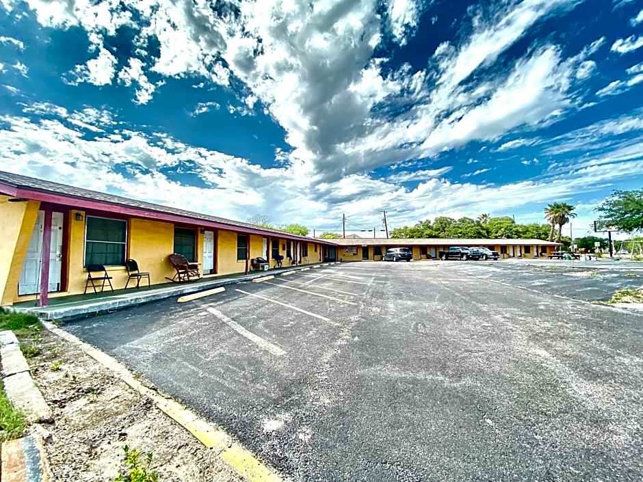 Tropic Motel