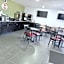 Super 8 by Wyndham Fond Du Lac