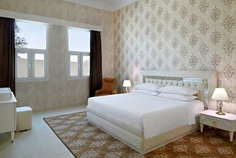 Three Bedroom Villa, 1 King, 4 Twin, Private Pool, Terrace & Whirlpool