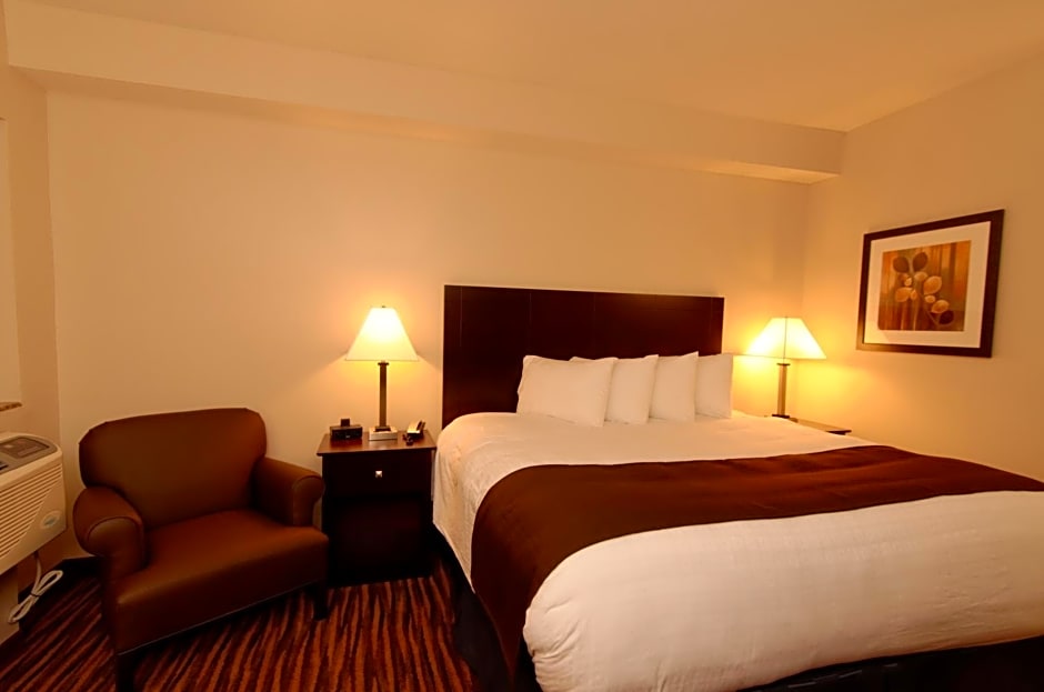 Cobblestone Inn & Suites - Fort Madison