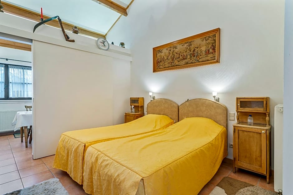 Elckerlyck Inn Hotel