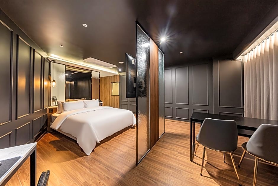 Brown Dot Hotel Seosan