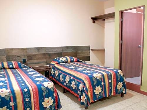 Hotel Galaxia