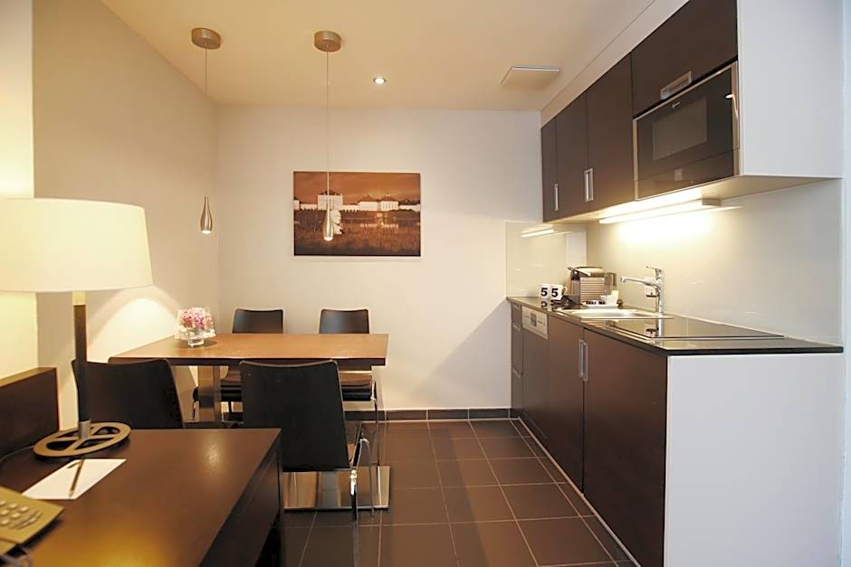 Schiller 5 Hotel & Boardinghouse