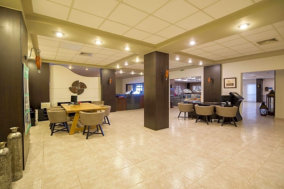 SENSEANA Sea Side Resort & Aquadventure