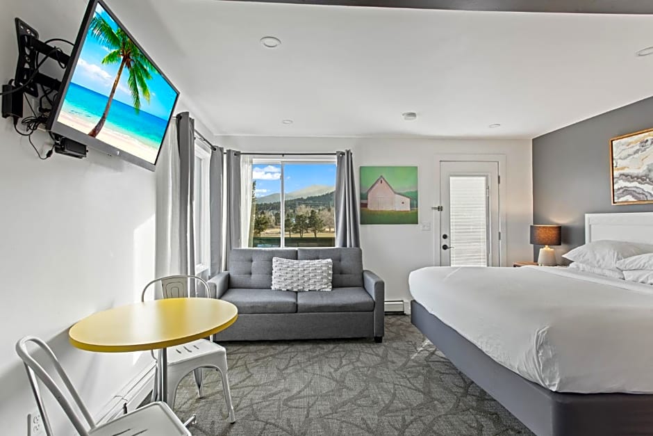 Discovery Lodge