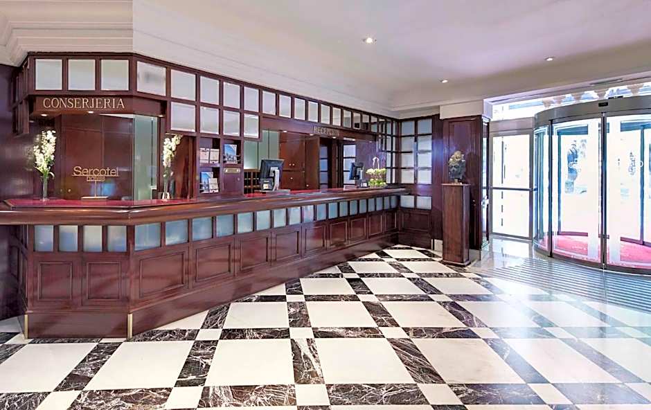 Gran Hotel Sercotel Conde Duque