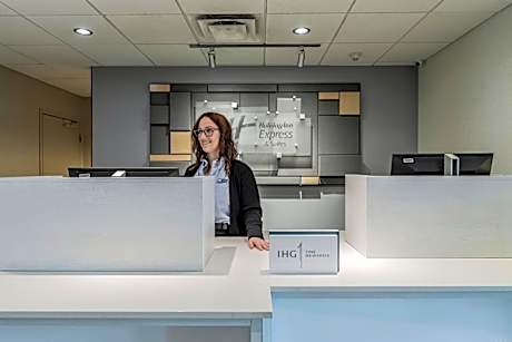 Holiday Inn Express Hotel & Suites Saint - Hyacinthe By IHG