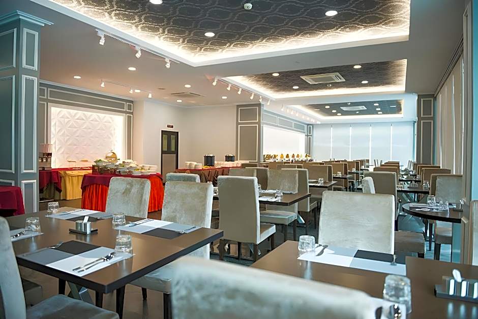 Picnic Hotel Bangkok