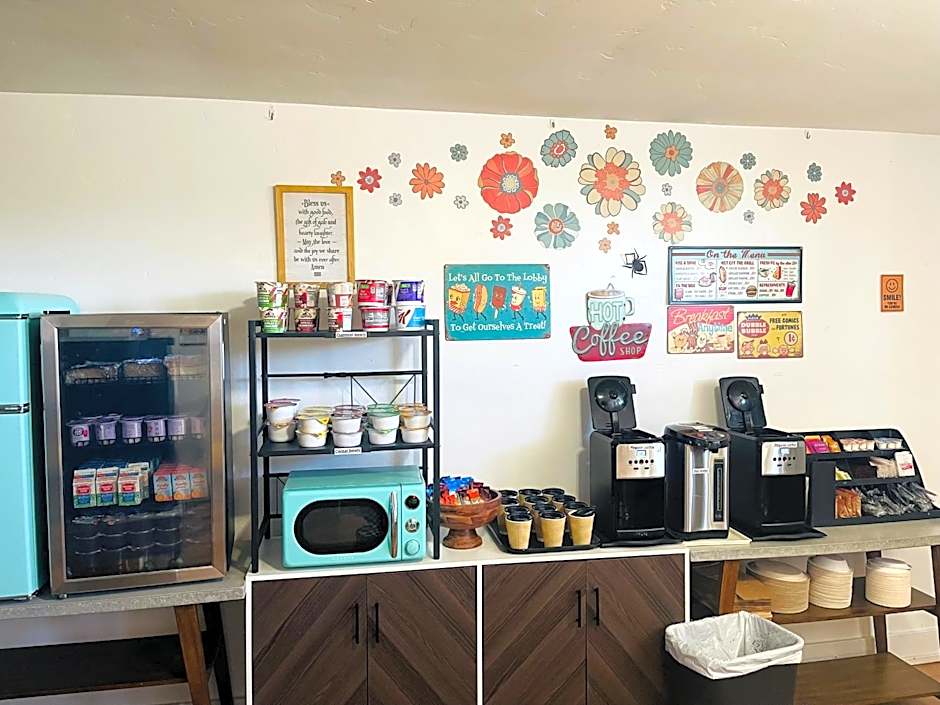 Blue Sage Inn & Suites