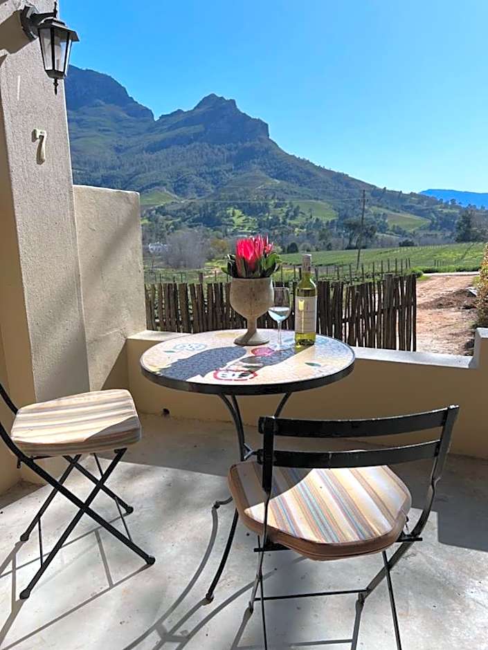 Le Pommier Wine Estate