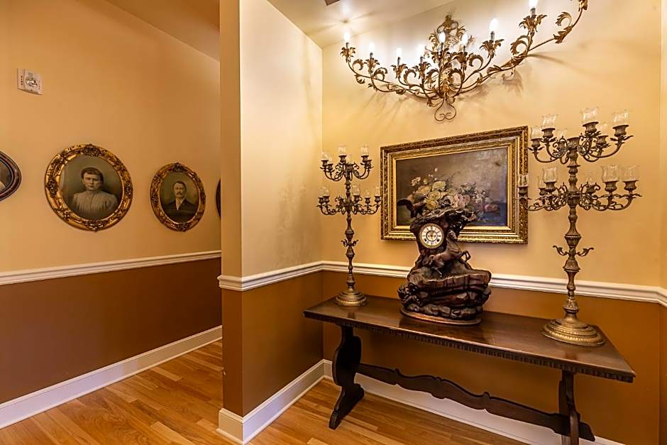 Steele Mansion Inn & Gathering Hub