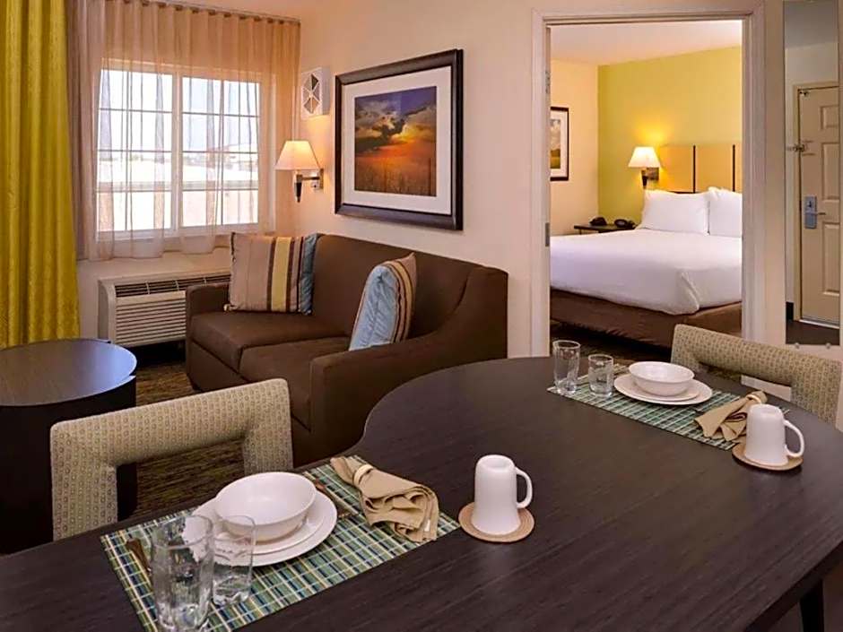 Candlewood Suites Jefferson City By IHG