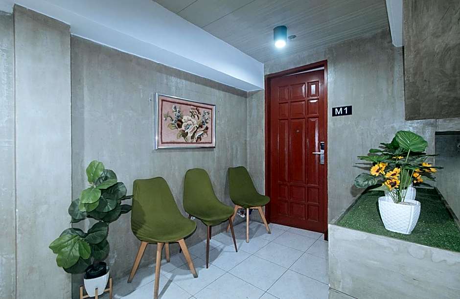 Rcee Place by RedDoorz