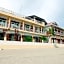 El Nido Beach Hotel