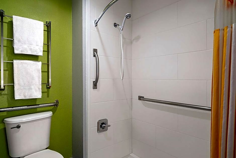 La Quinta Inn & Suites by Wyndham Birmingham/Cahaba Park South