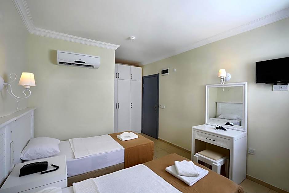 Summer Garden Suites Beach Hotel