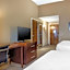 Comfort Inn & Suites At CrossPlex Village