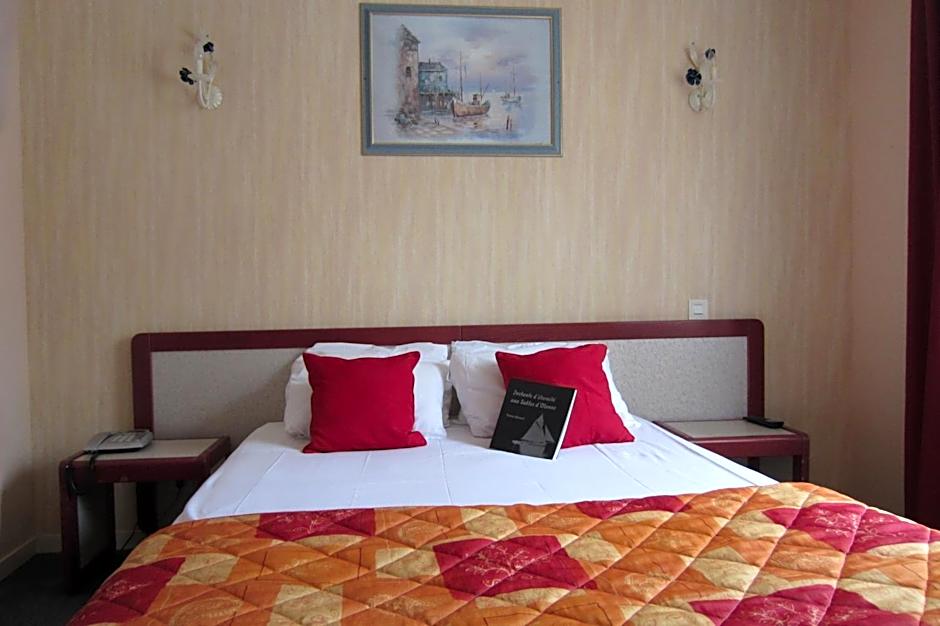 Hôtel SABLES D'O et son restaurant LE 16 BIS