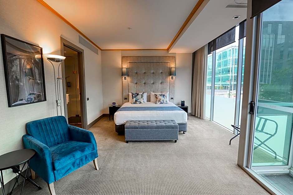 Marsden Viaduct Hotel